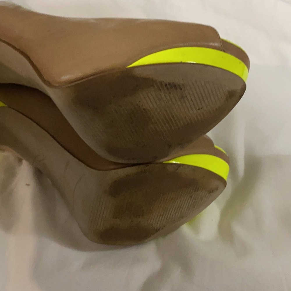 Enzo Angiolini Tigma peep toe platform heel size 9.5 - Picture 7 of 11